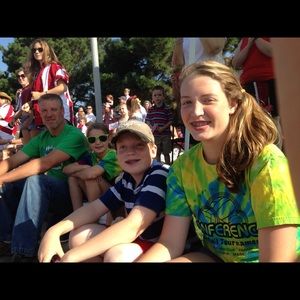 Meet your Posher, Becky